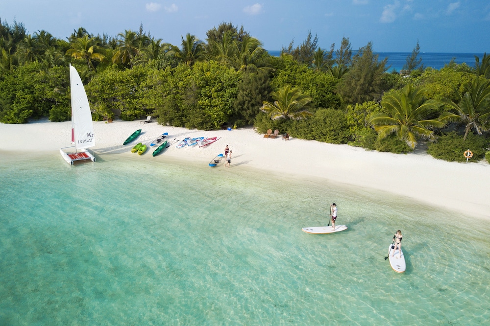 Summer Island Maldives