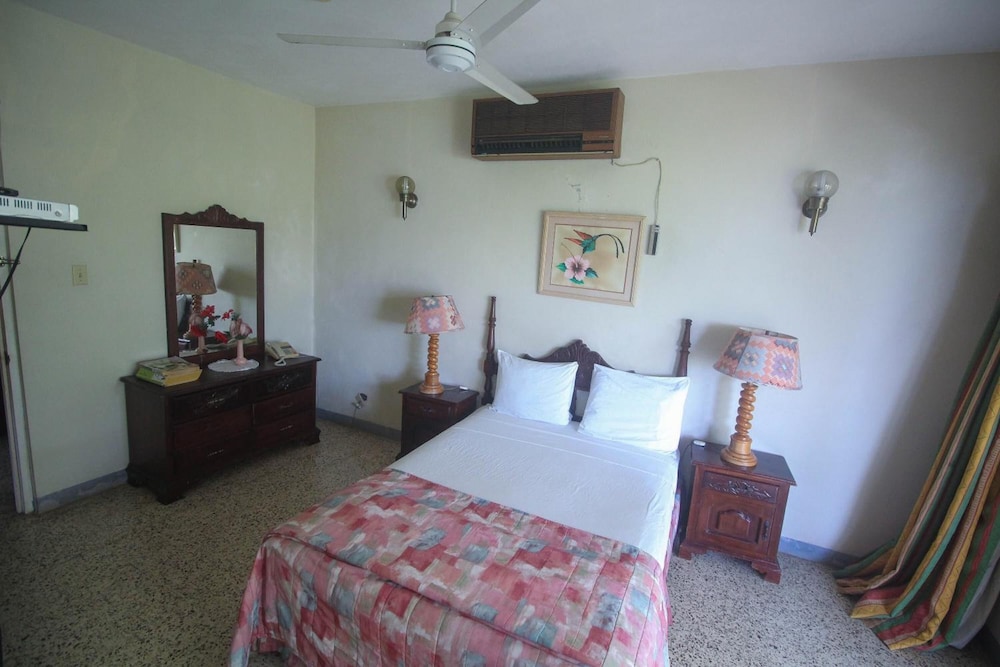 Sahara Hostel