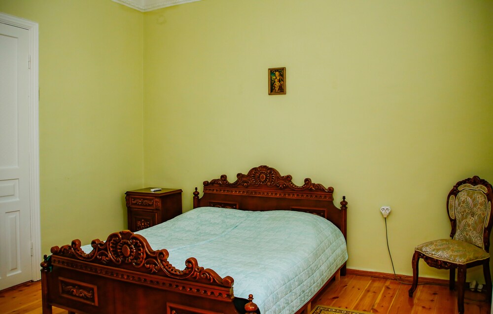 Photo 28