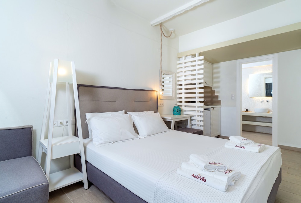 Aelia Villa