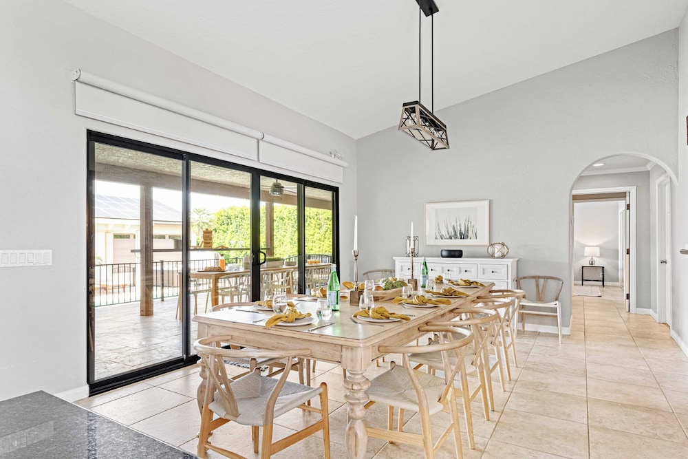 Pool, Sports Court, Game Garage, Fire Pit, & Casita Olivano Ranch by Avantstay