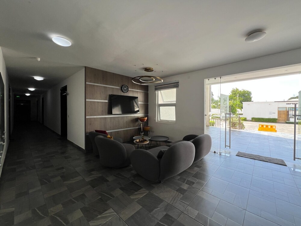 Apartment in Cantonment