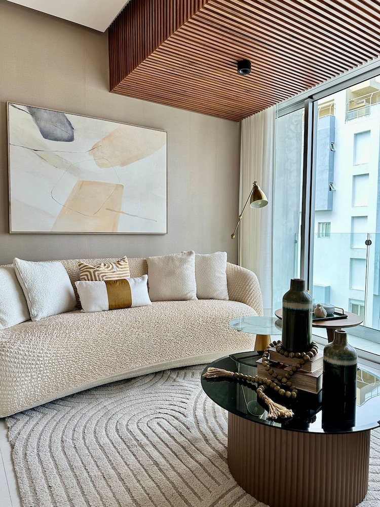 Shalom Residences By YellowKey