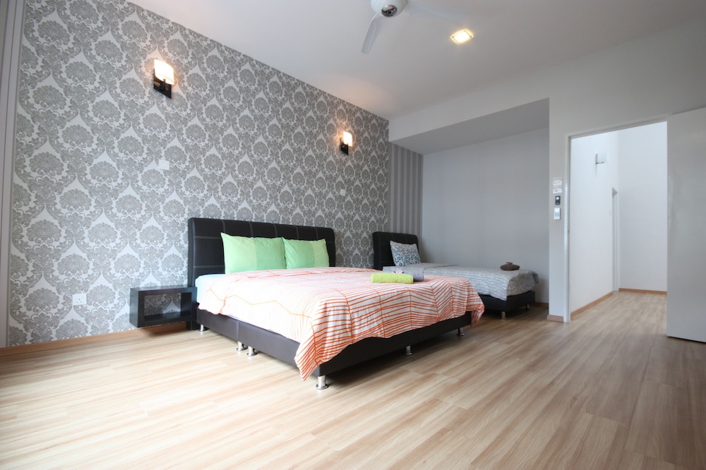 Shamrock Beach Villas 9 photo 8