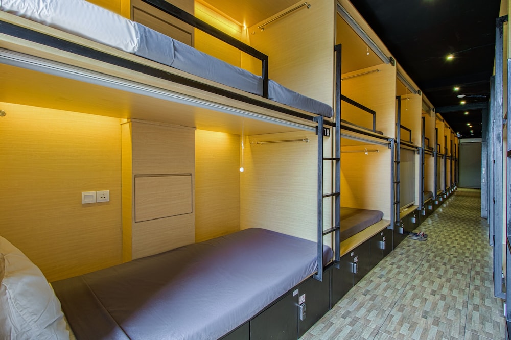 My Studio Hotel Juanda Airport Surabaya - Hostel, photo 9