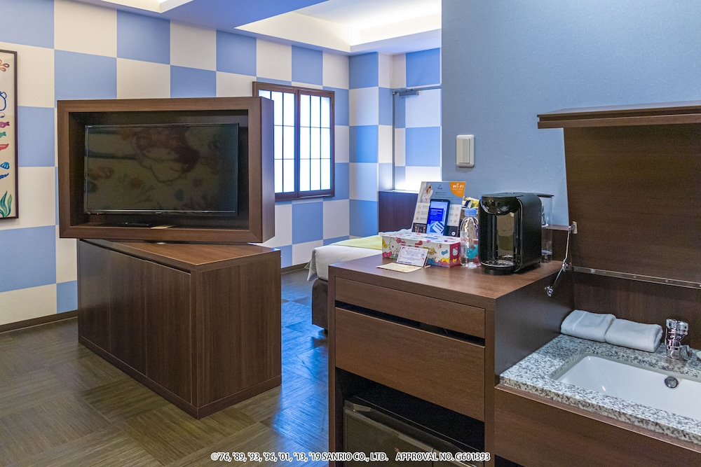 HOTEL OKINAWA WITH SANRIO CHARACTERS 80