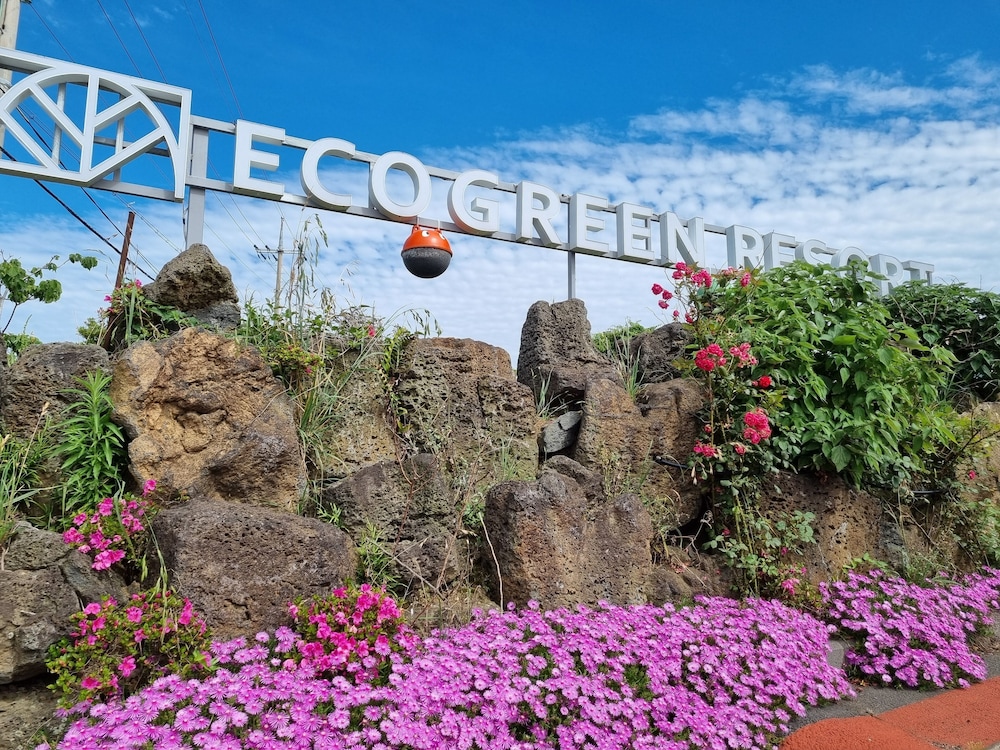Eco Green Resort