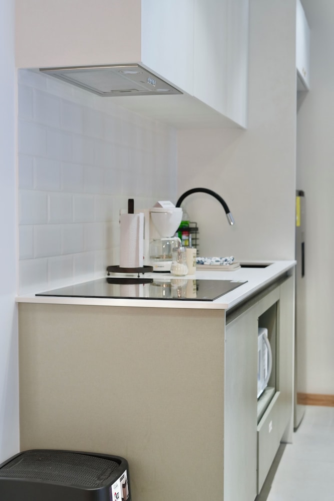 ADN Apartments and Studios