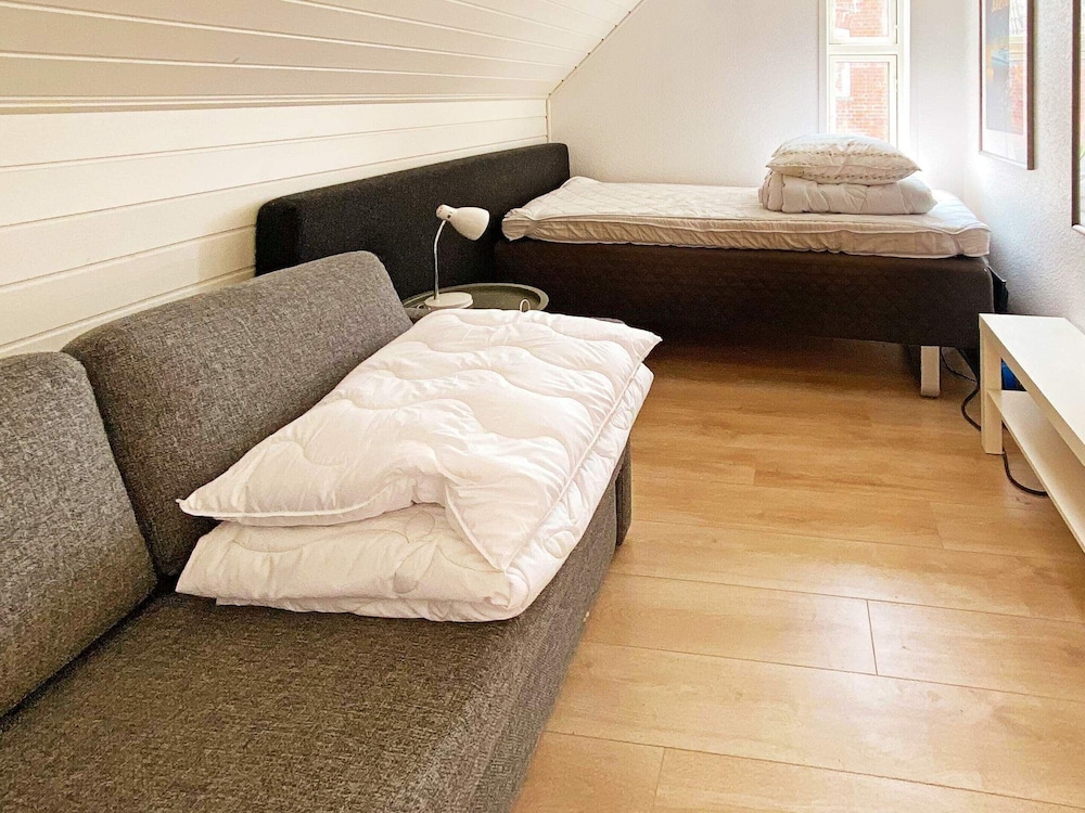 Photo 42