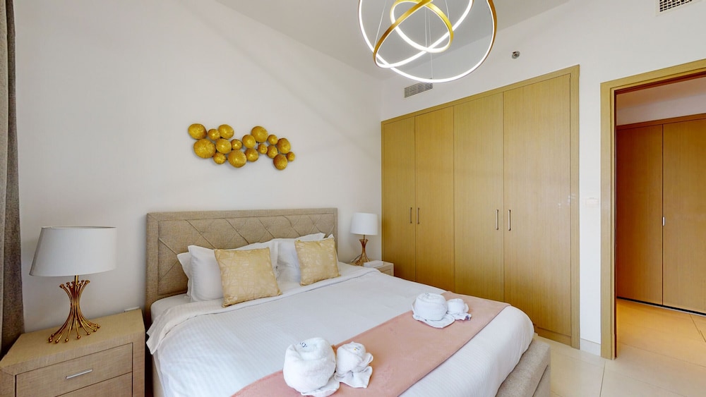 Primestay - Creekside Residences - Creek
