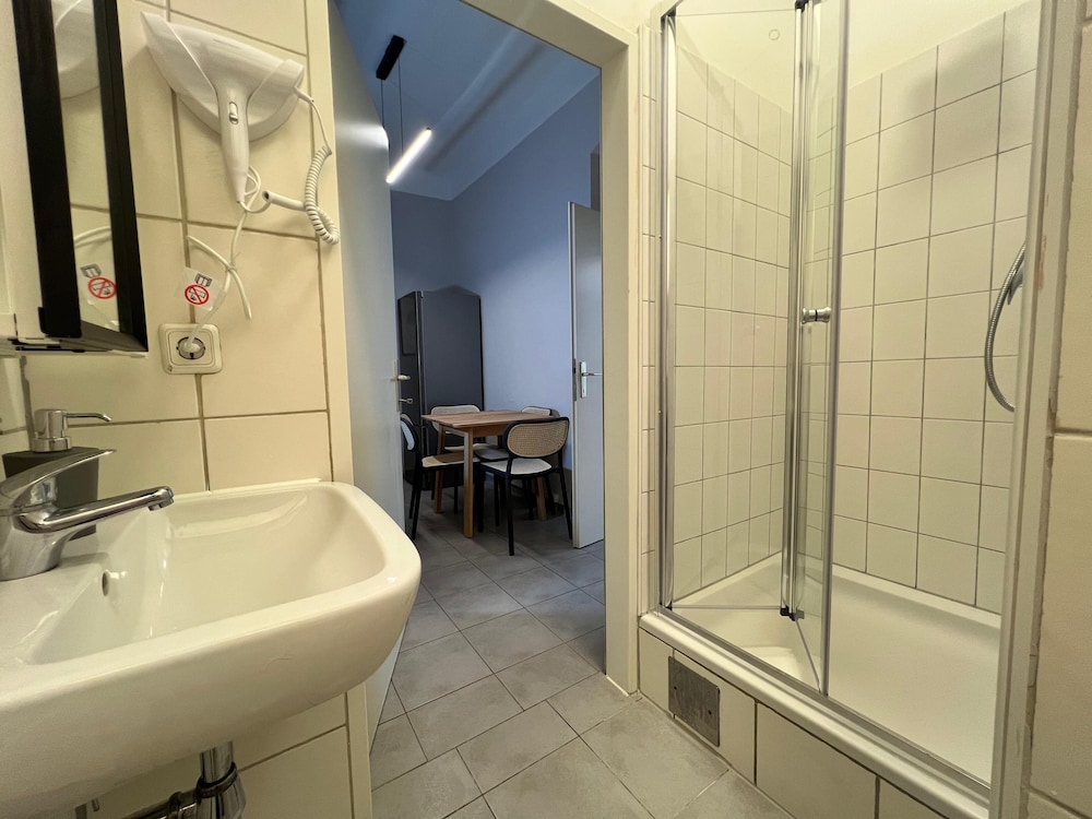 Lovely Studio for 4 with Garden