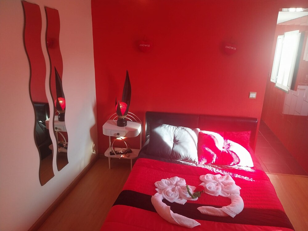 Serra da Estrela Seven Rooms 3 Suites Villa In s