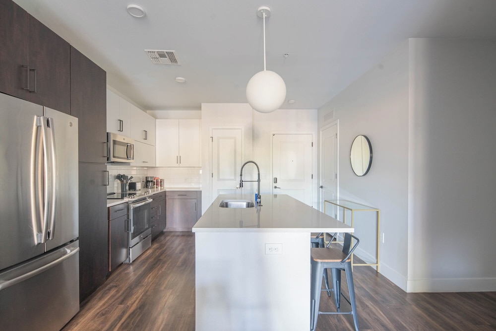 ROVE LIVING/KB - Trovita Rio