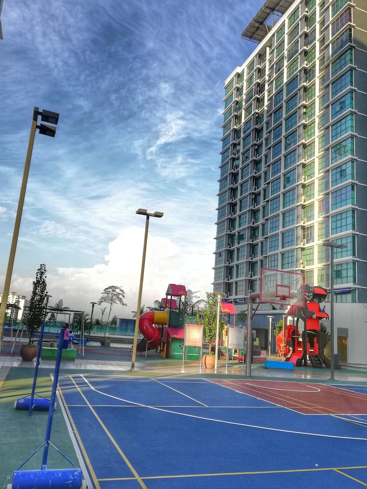Lawang Suite 1 Bedroom Standard Apartment