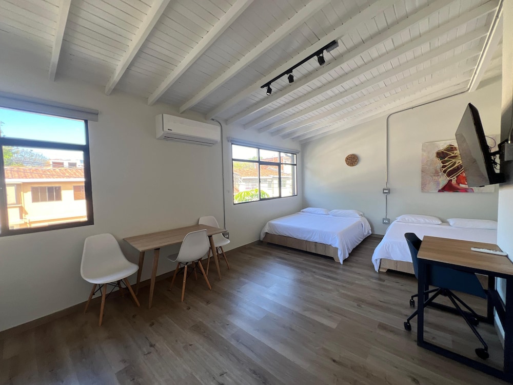 Alojamiento pet-friendly en Medellín, sector Laureles