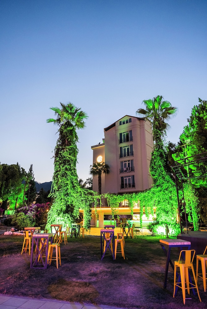 Hotel Caprea