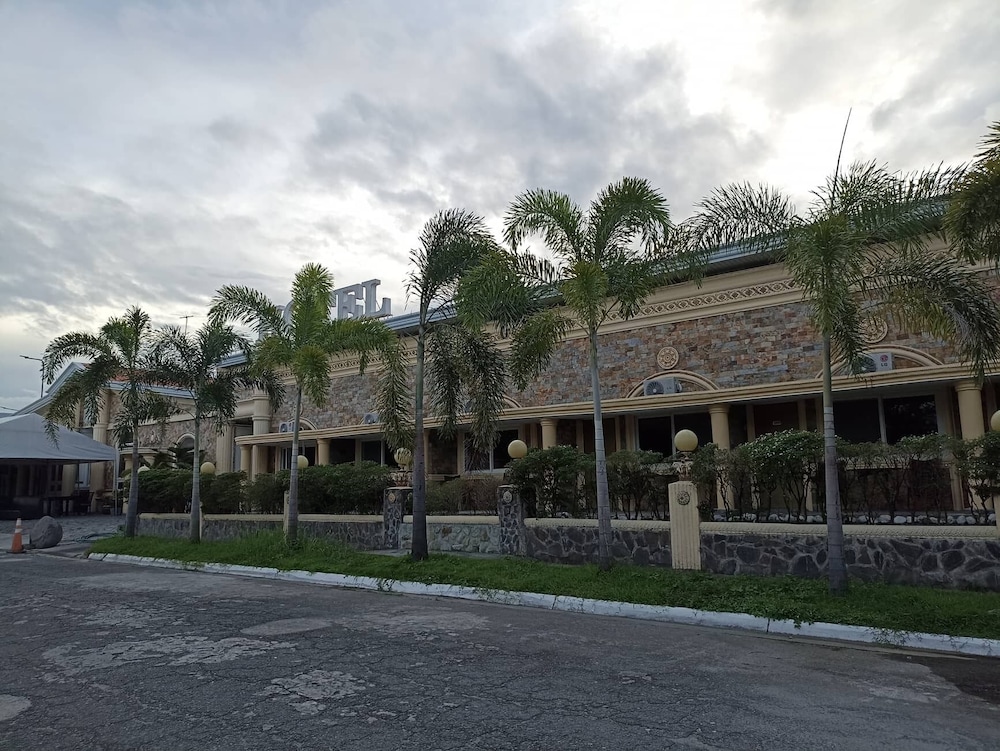 Olle Hotel