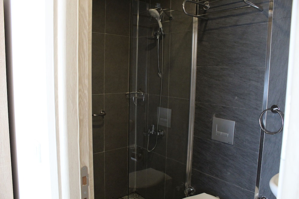 The Laila Hotel - Image 38