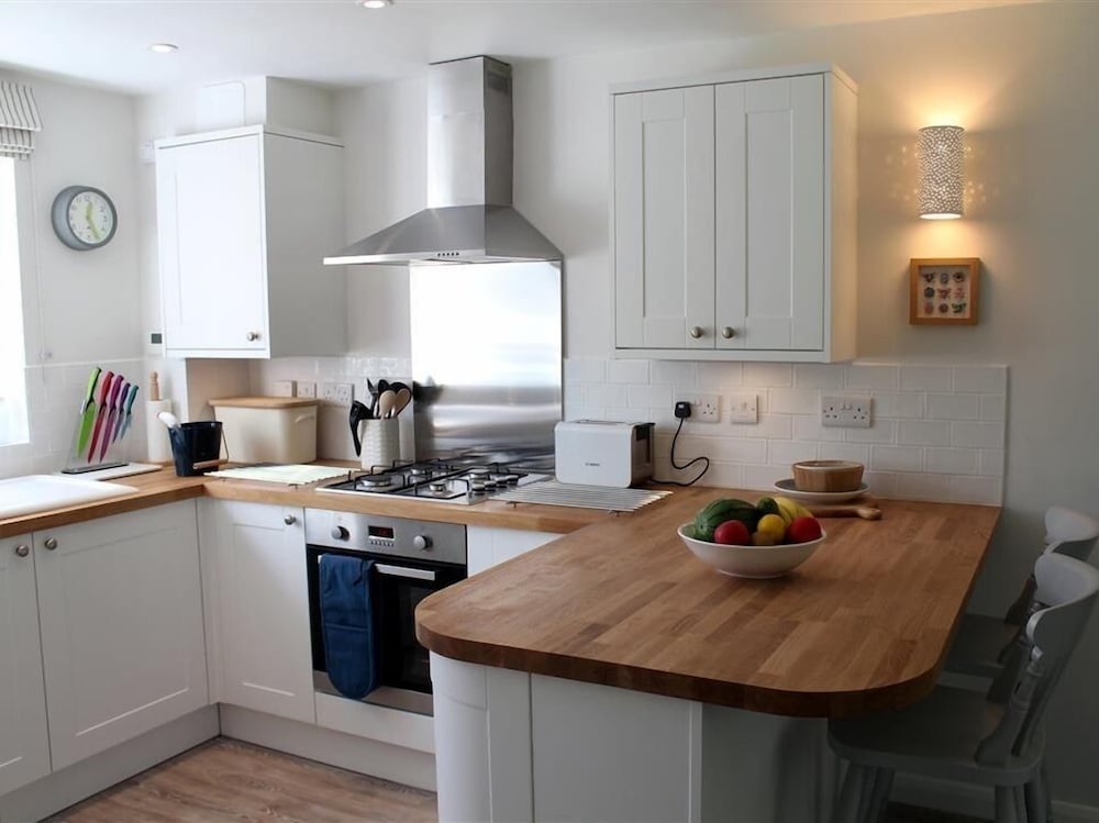 Royal Tunbridge Wells Vacations - Granary Cottage - Property Image 2