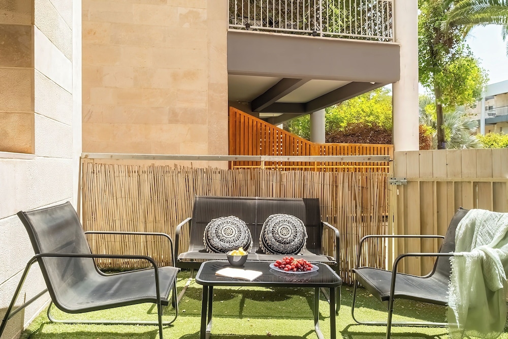 Royal Park Resort Apt 62 by Sea N' Rent