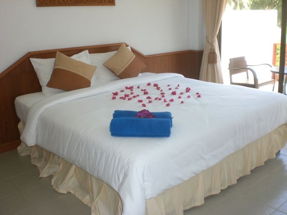 Golden Hill Resort