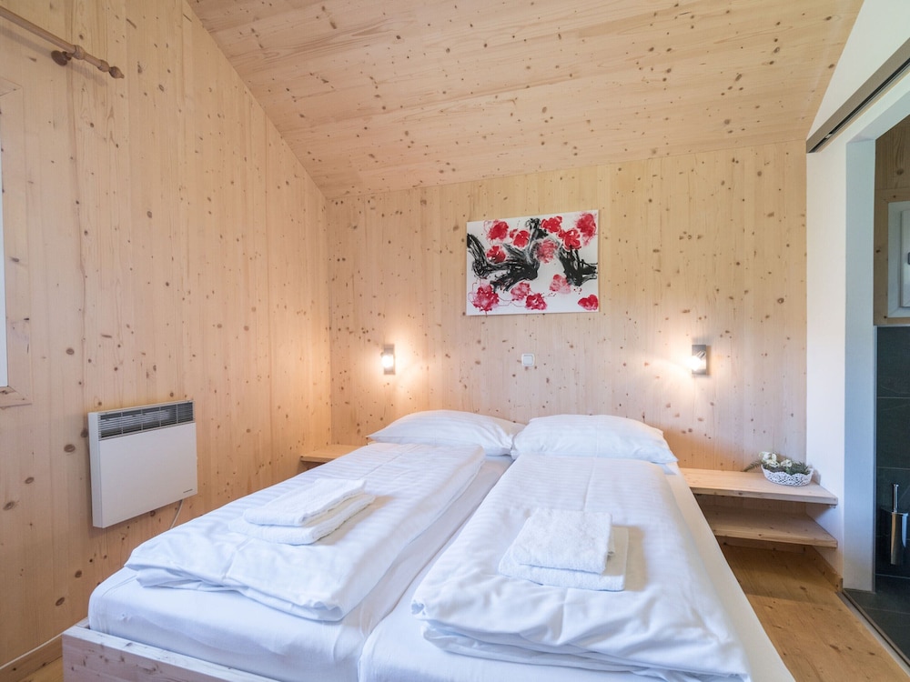 Chalet in Sankt Georgen on Ski Slopes