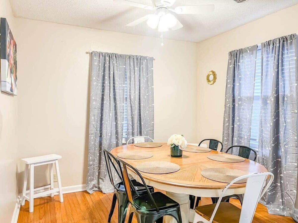 Boswell Bungalow 2