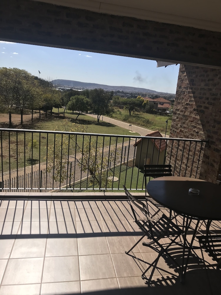 Foundry Guest Lodge