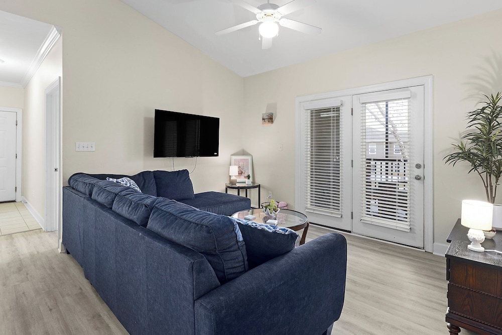 Park Avenue 214 by Southern Vacation Rentals
