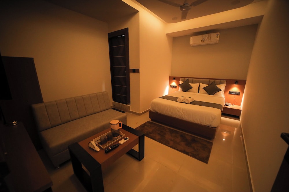 HOTEL NEST ICON