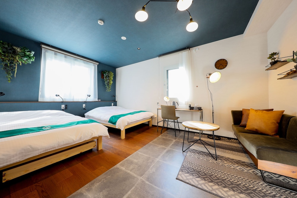 HOTEL POTMUM - Hostel