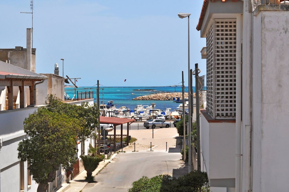 App Dea Minerva 3 Bedrooms Near the Beach