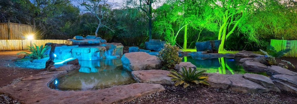 Boulders Safari Lodge