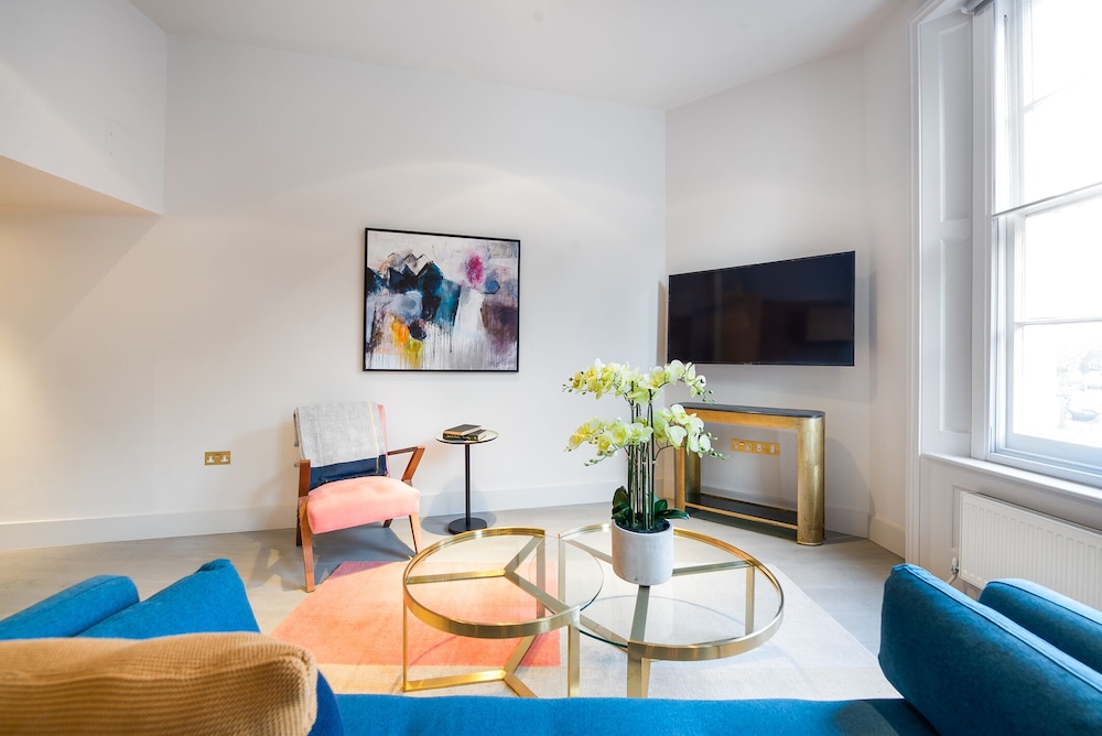 South Kensington by CAPITAL