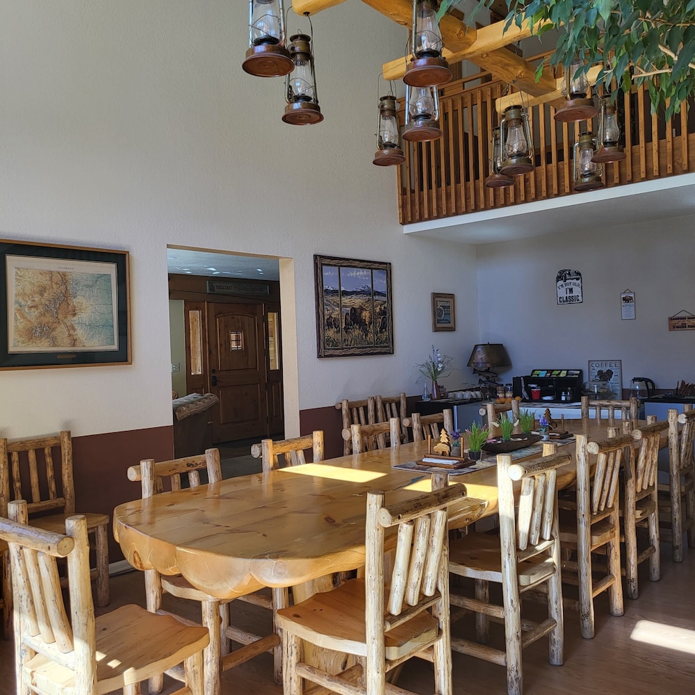 Buffalo Peaks B&B