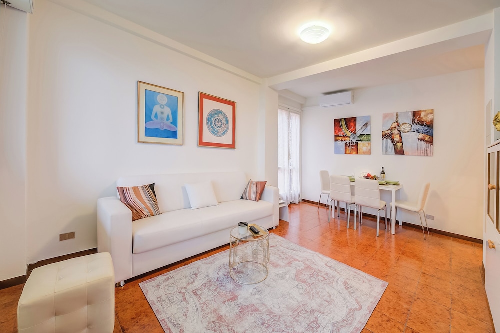 Franka House Terrace Private & Lake View