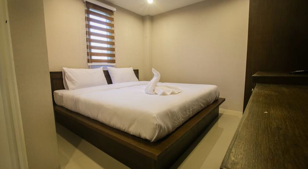 The Sleep Phang Nga