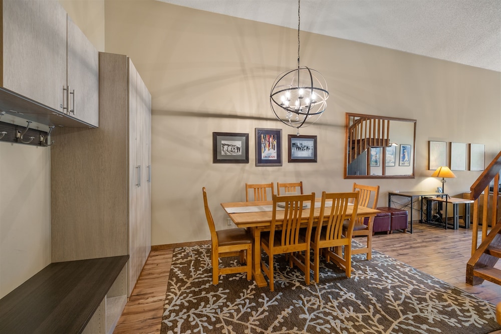 Fp300 Foxpine Inn 2 Bedroom Condo