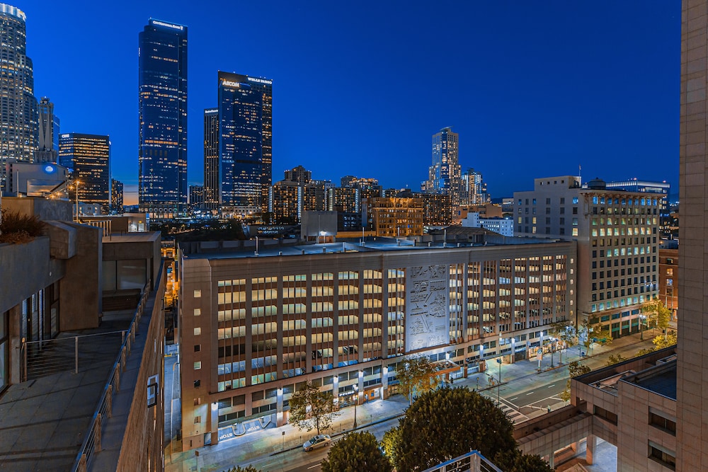 Oneluxstay At HWH LA Downtown