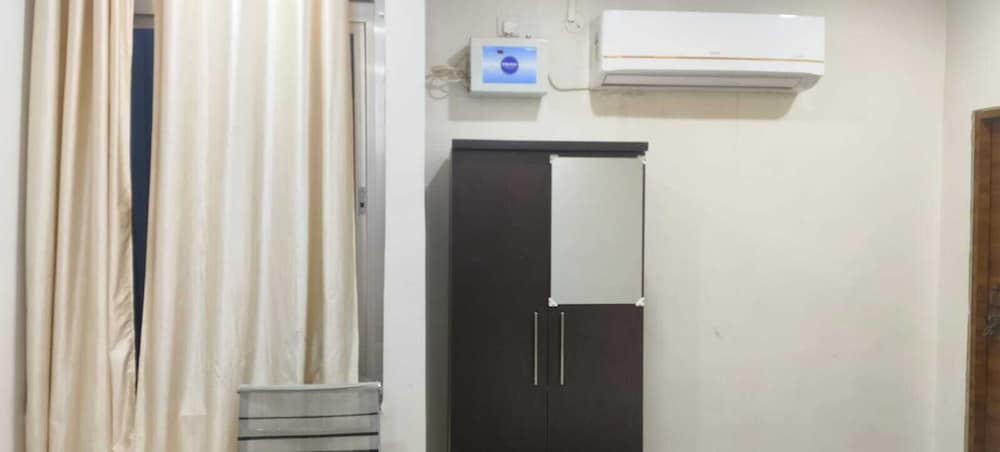 Hotel Indra Jaunpur