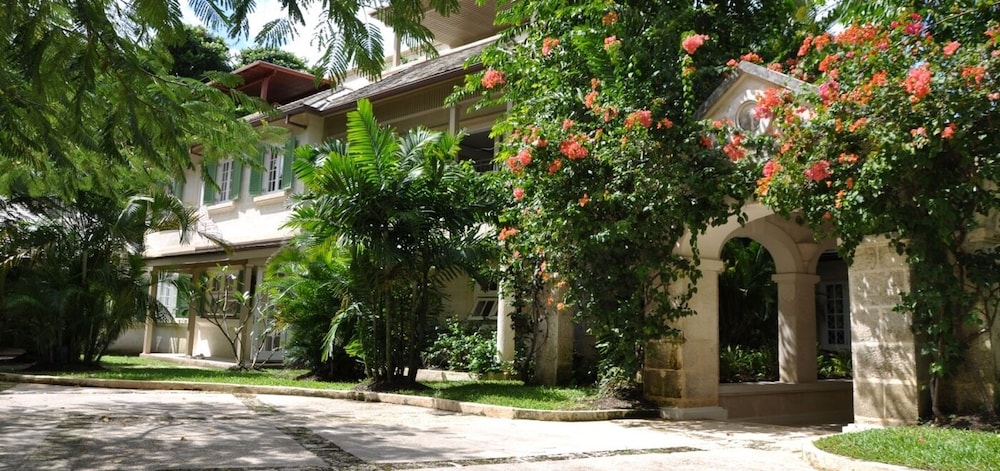 Villa Evergreen