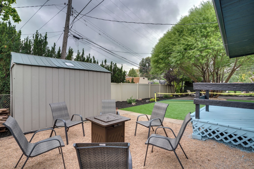Game Room & Fire Pit: Family-friendly Loveland Gem