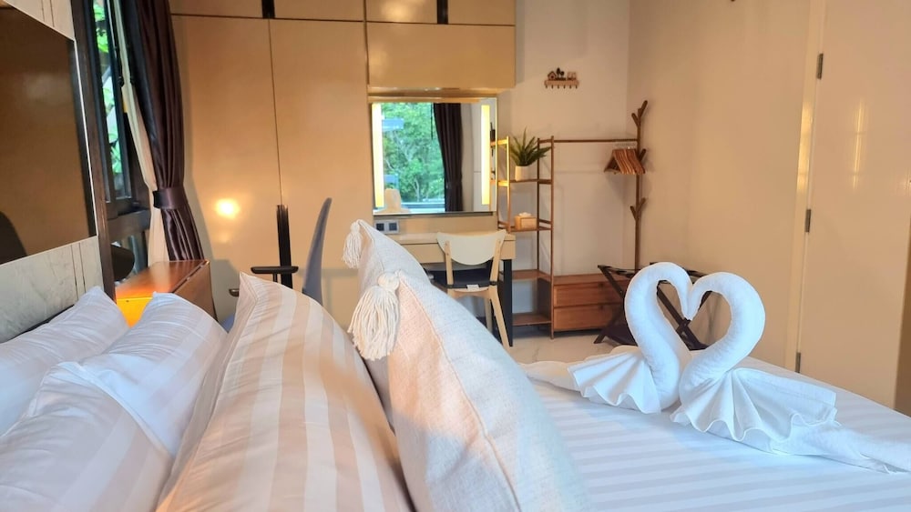 B407 - 1 Bedroom Condo Pool View Near Ao Nang Beach