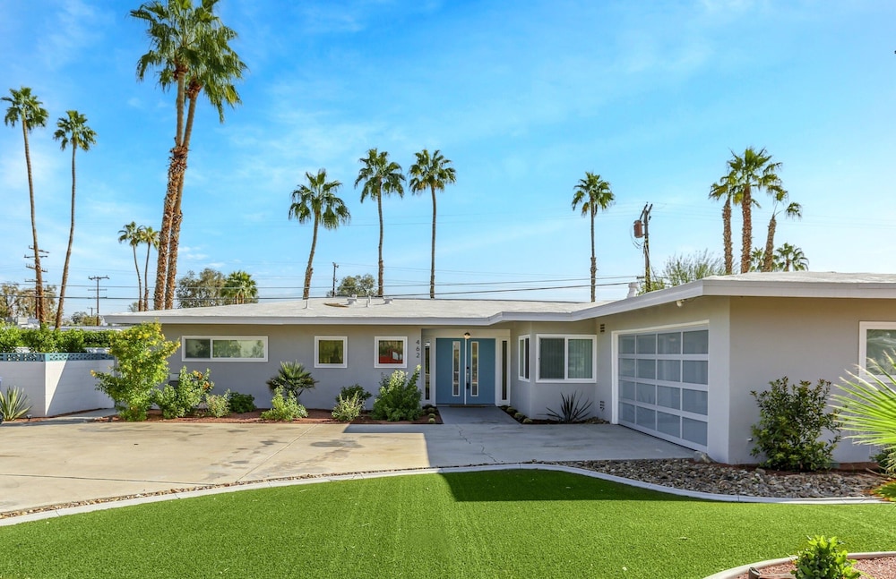 Desert Flamingo PS