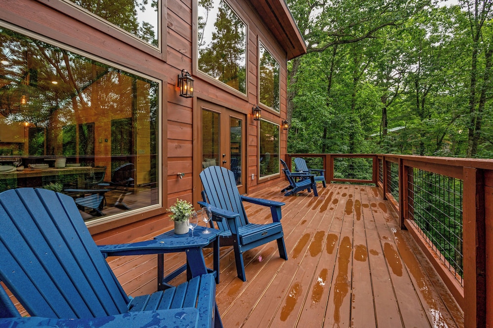 Theo's Treehouse