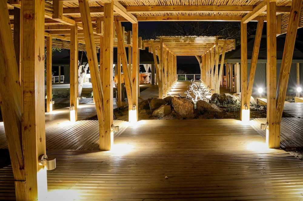 Simbavati Hilltop Lodge
