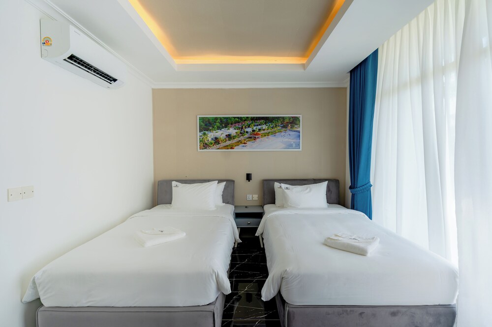 Royal Beach Resort & Residence by EHM