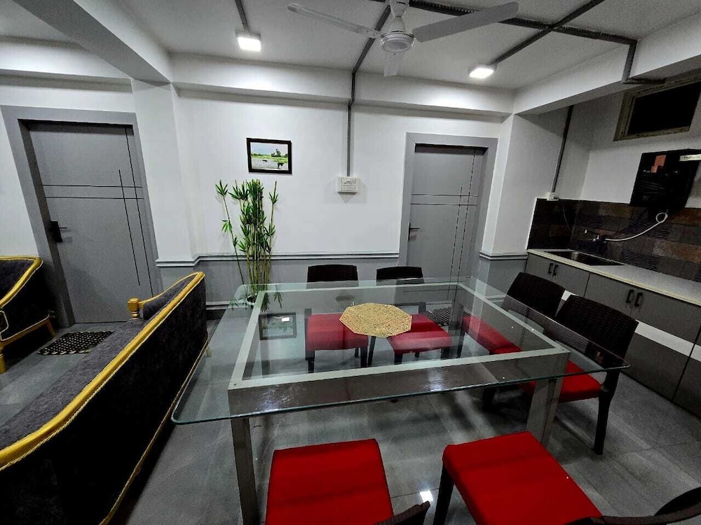Jiya Mansion