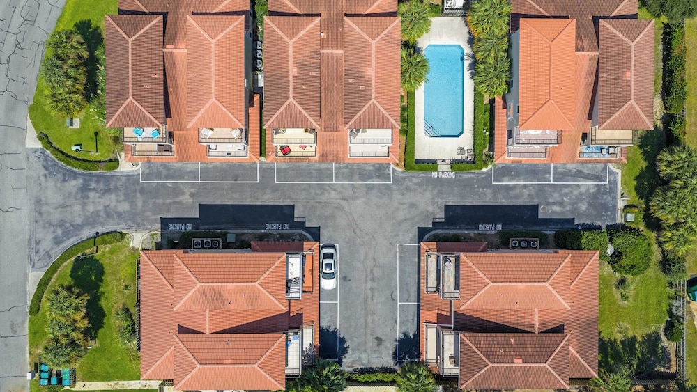 Southfields Retreat 4BR Getaway Near Laguna Beach, Carillon & Pier Park