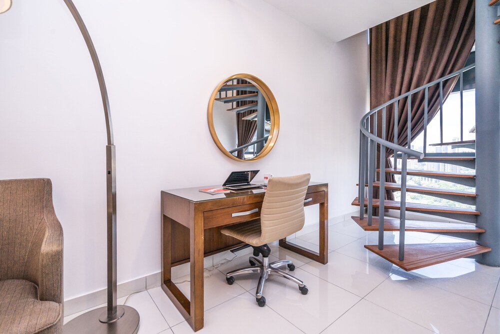 OYO Home 89596 Amazing 2br 3 Towers